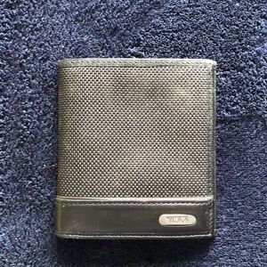 TUMI Bi-fold Wallet
